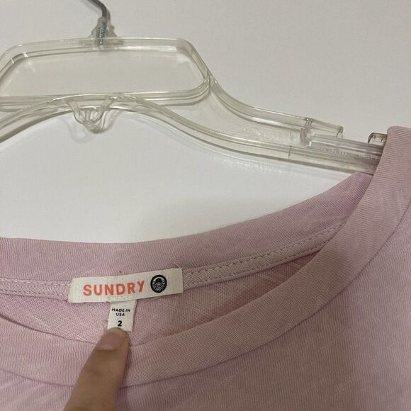 SUNDRY pink hearts flutter short sleeve shirt size 2 Medium - Picture 4 of 7